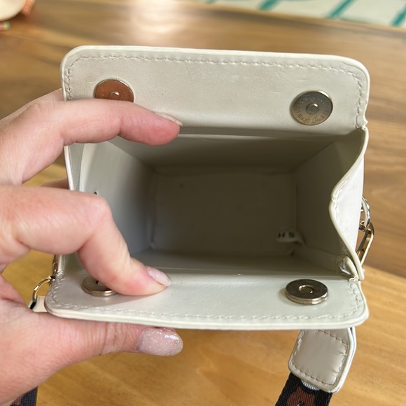 OMG! 🐮 > so cute < kawaii style milk 🥛 carton cow crossbody ; purse 👛 bag - Picture 7 of 10